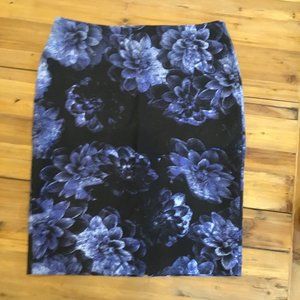 Ann Taylor floral pencil skirt